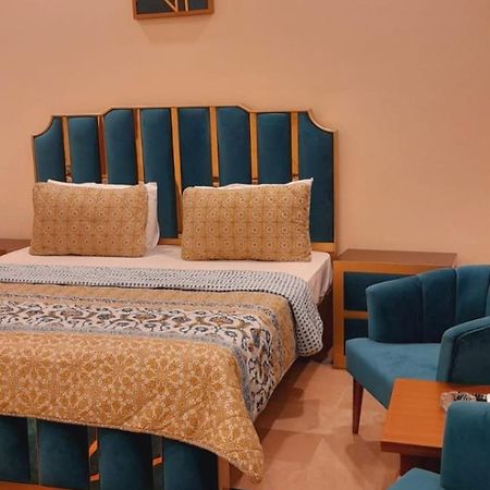 Hotel Clifton Inn 卡拉奇 外观 照片