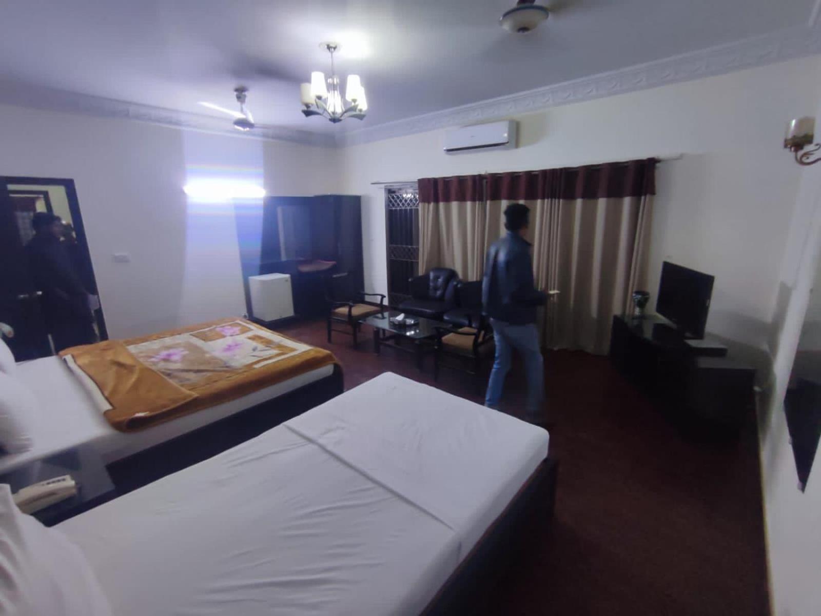 Hotel Clifton Inn 卡拉奇 外观 照片