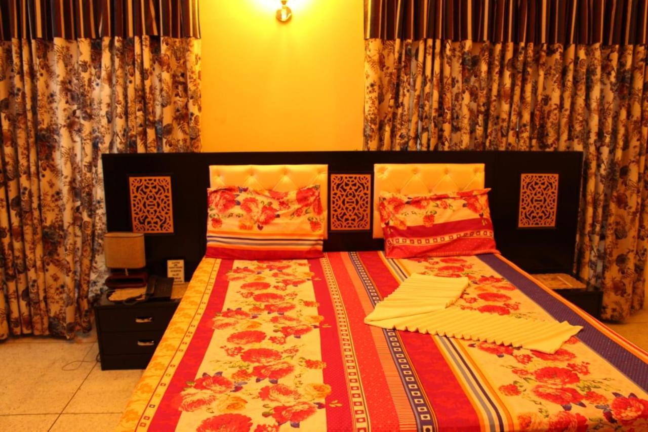 Hotel Clifton Inn 卡拉奇 外观 照片